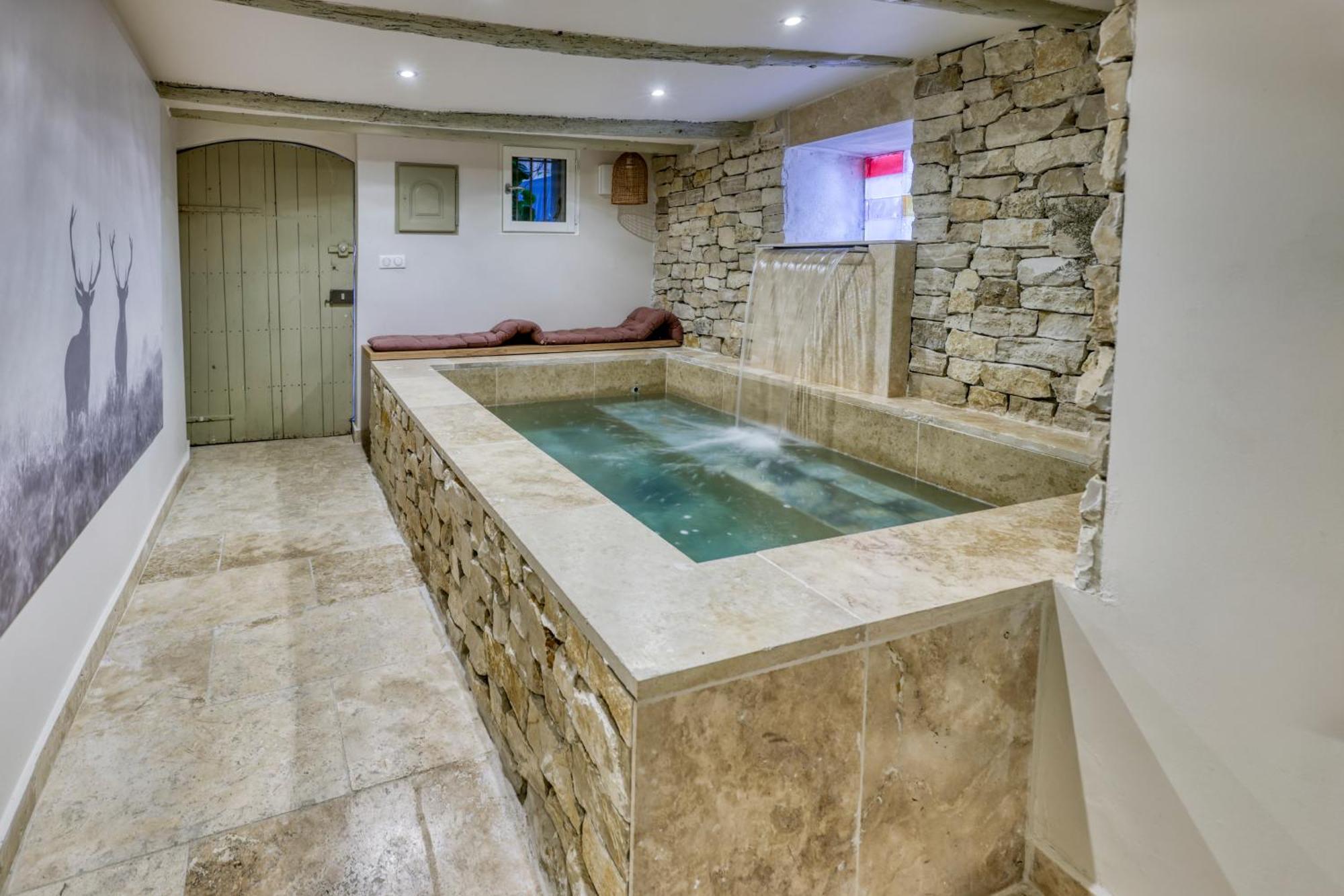 Villa Les Jasmins En Provence LʼIsle-sur-la-Sorgue Esterno foto